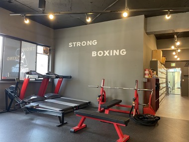 STRONG BOXING GYM_3